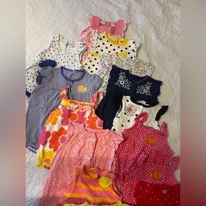 Girls 6 Month clothes lot: onesies, outfits, pants, pajamas